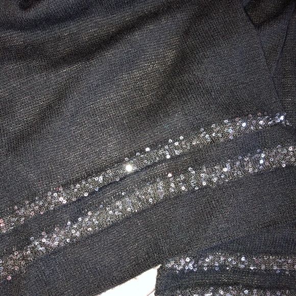 Scarf - Picture 2 of 2